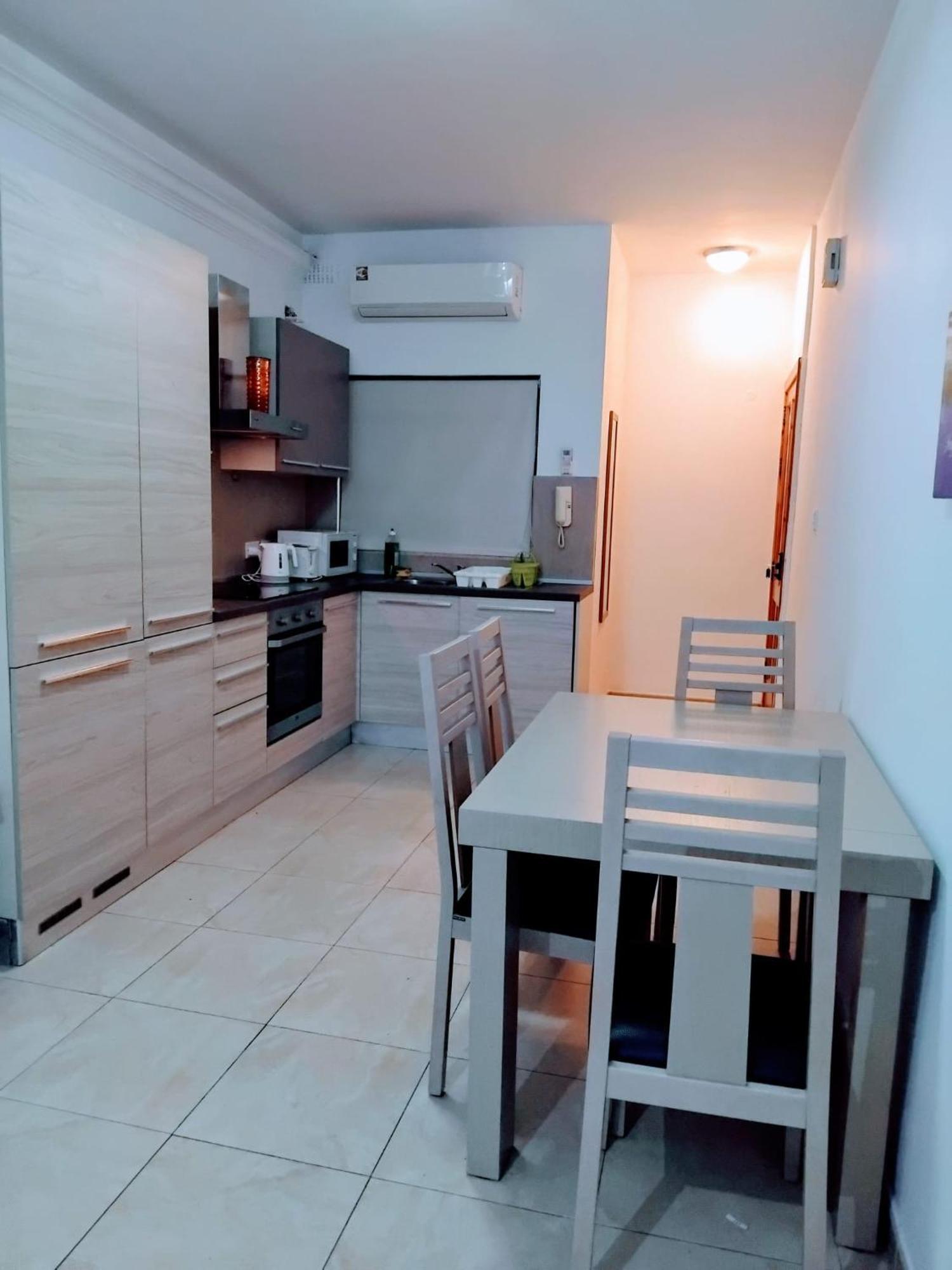 Gzira Smart 1 Bedroom Apartment Eksteriør billede